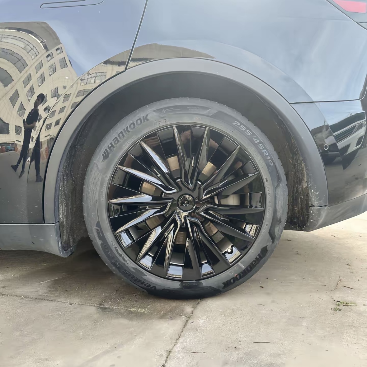 19" Wheel Hub Caps (Set of 4) for Tesla Model Y – Full Coverage Aero Wheel Covers