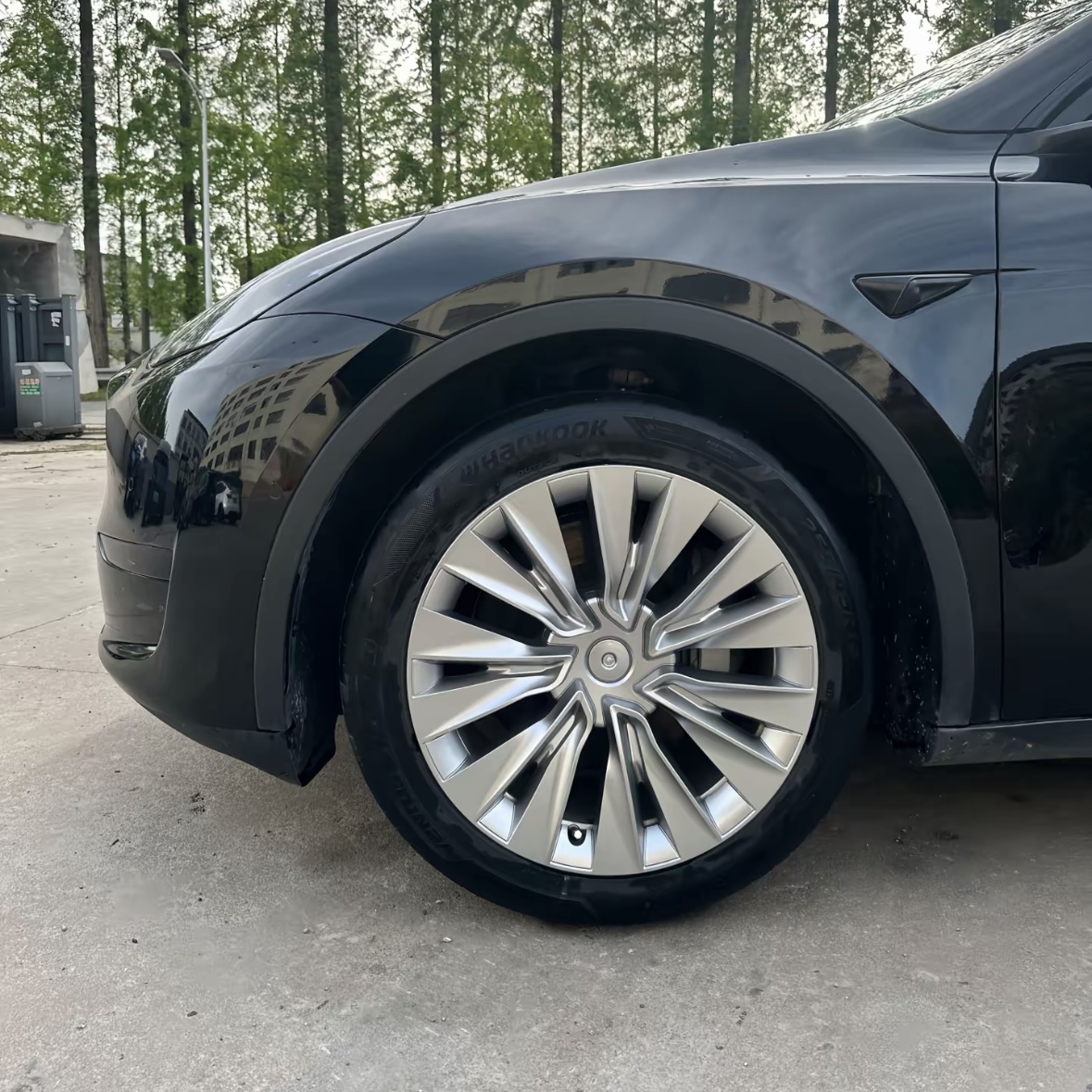 19" Wheel Hub Caps (Set of 4) for Tesla Model Y – Full Coverage Aero Wheel Covers