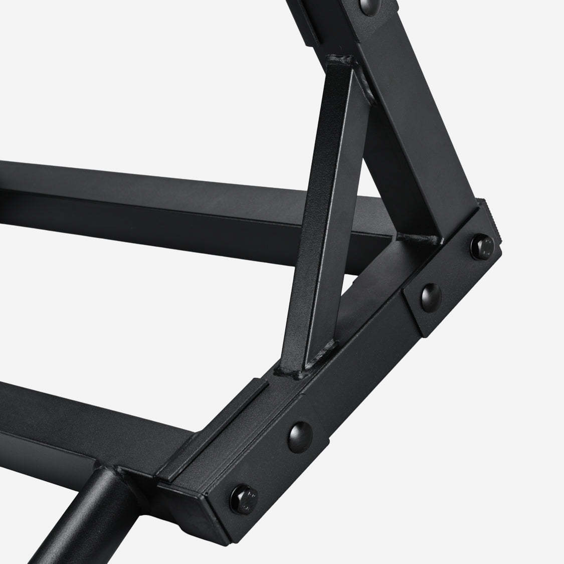 Nástenná hrazda na zhyby a dipy