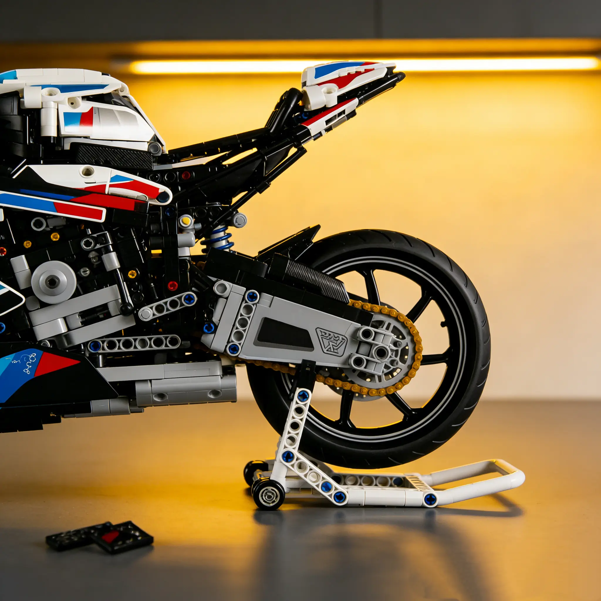 1920 Pieces, 1:5 Technic Motorcycle Model Kit for Adults, 19 inches long, Build and Display Set with Authentic Features, Motorcycle Gift Idea