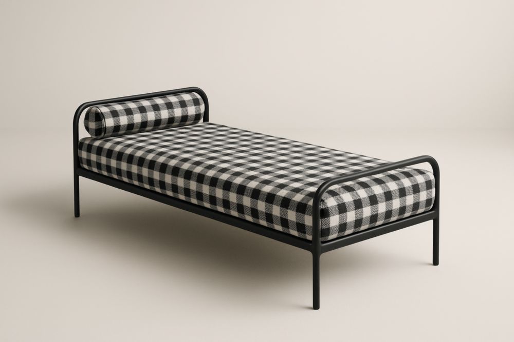 Letto singolo struttura in acciaio con rivestimento in cotone a quadretti, Materasso