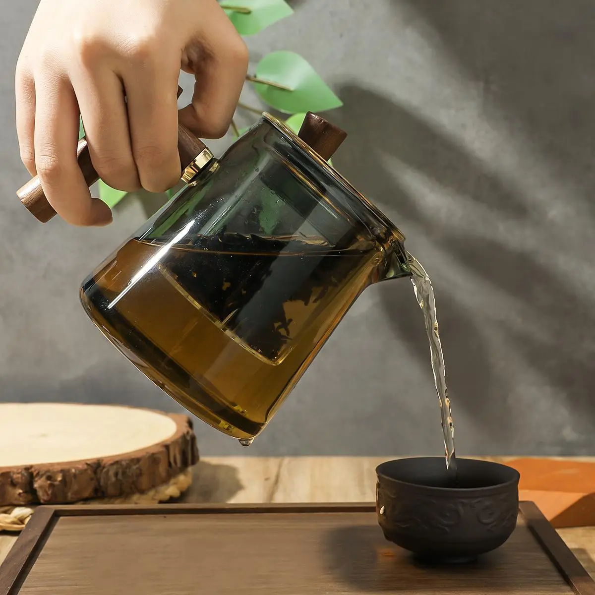 Glass Tea Pot with Wooden Handle, 1 Count Tea Separation Device, Heat Resistant Tea Pot for Home Office Use, Tea Making Tool, Glass Teapot