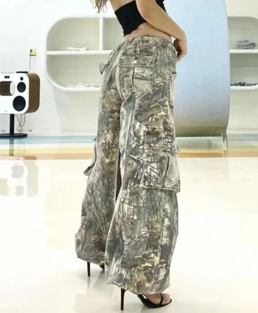 Camouflage Cargo Jeans, Loose Straight, Streetwear