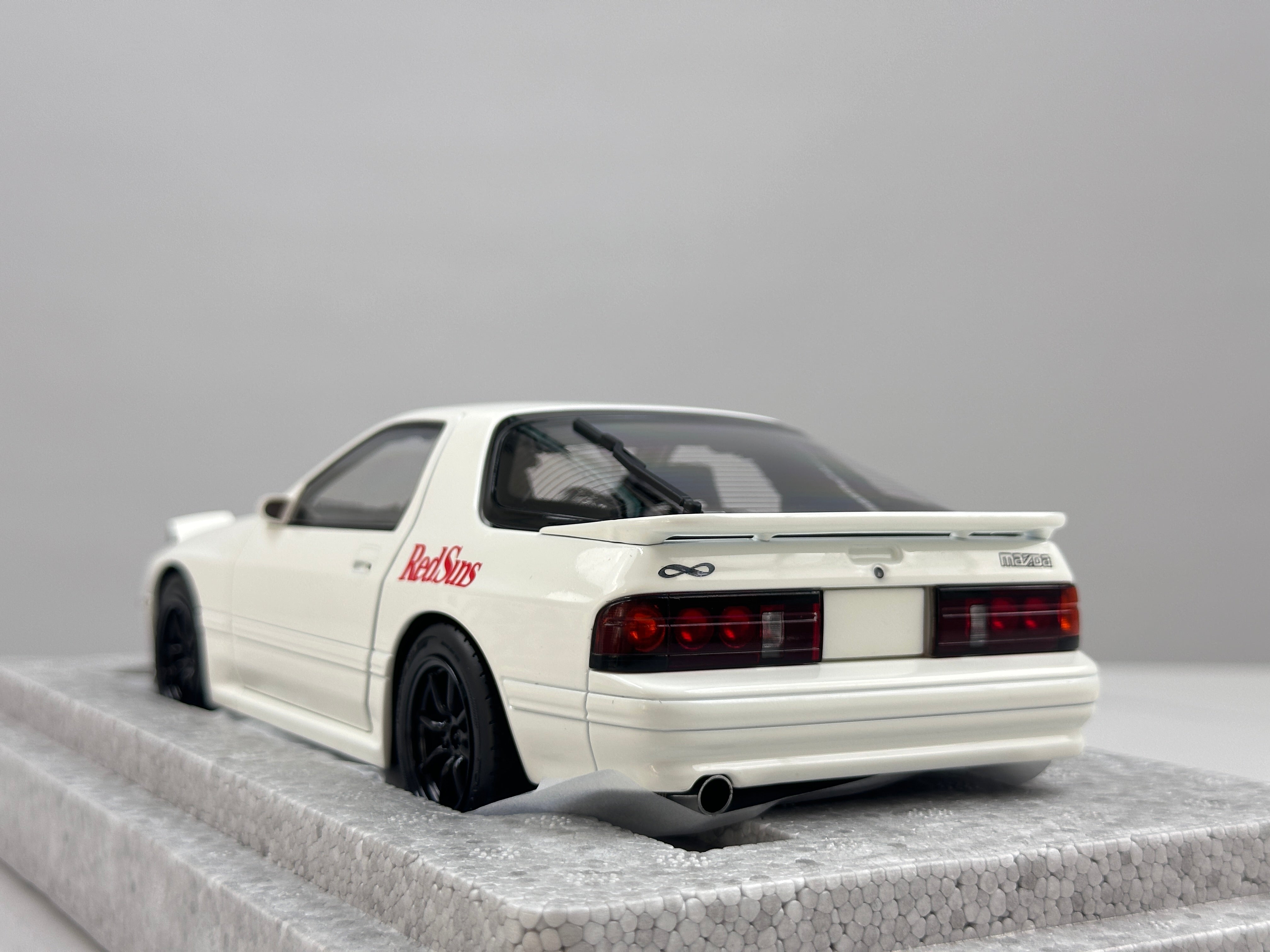 WHELART 1/18 Mazda FC3S (White) WH013