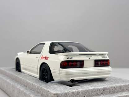 WHELART 1/18 Mazda FC3S (White) WH013