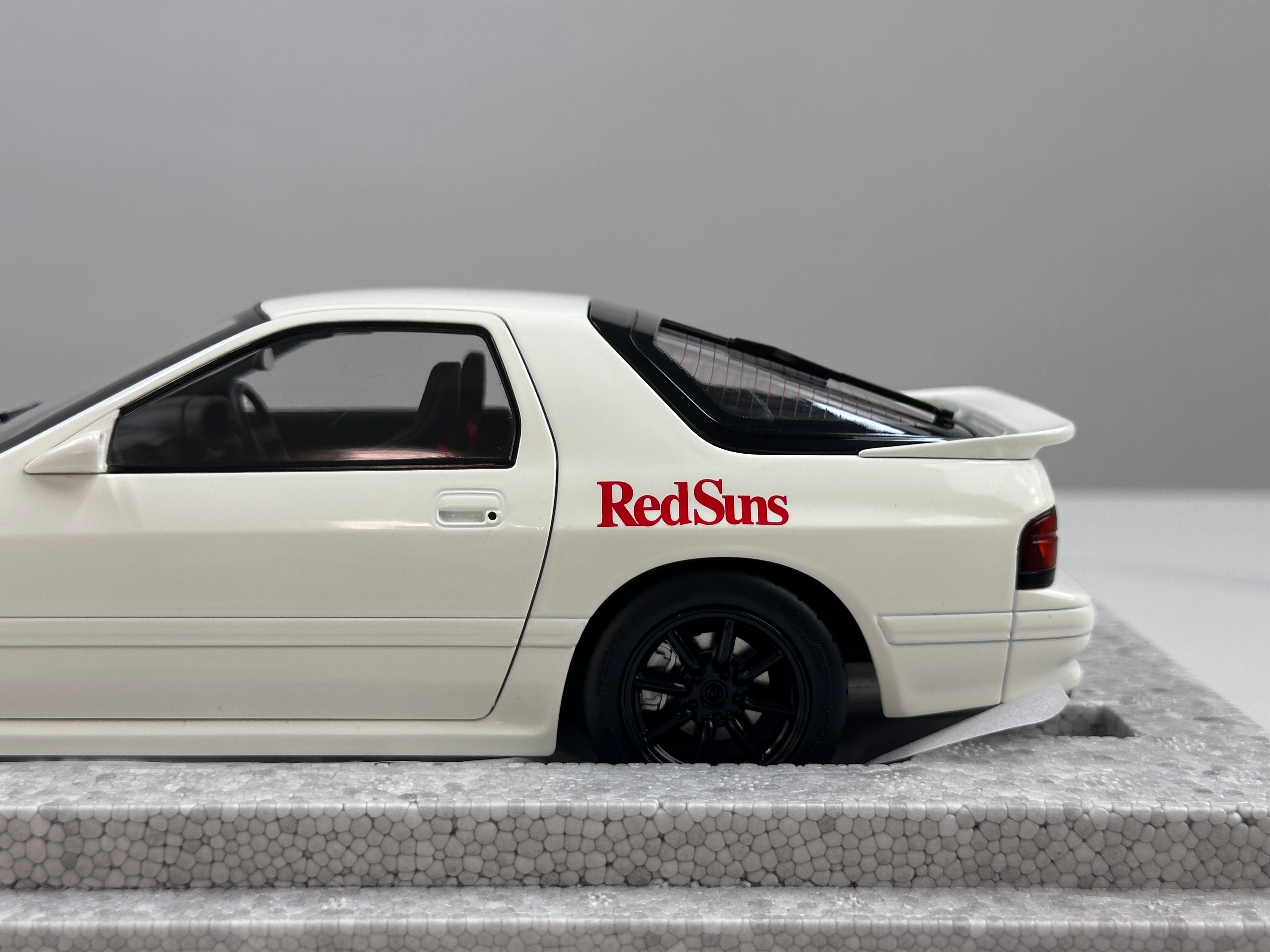 WHELART 1/18 Mazda FC3S (White) WH013