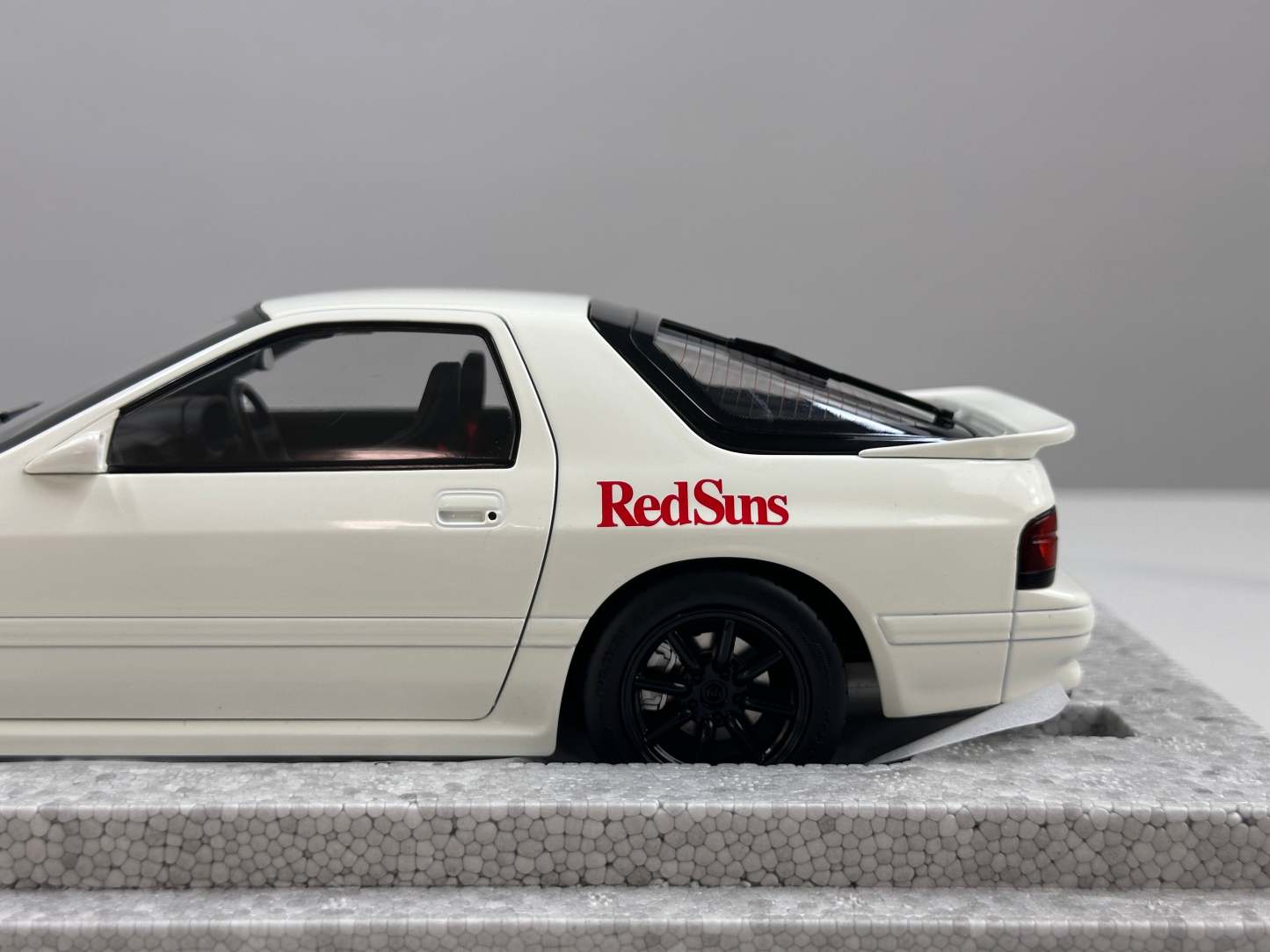 WHELART 1/18 Mazda FC3S (White) WH013