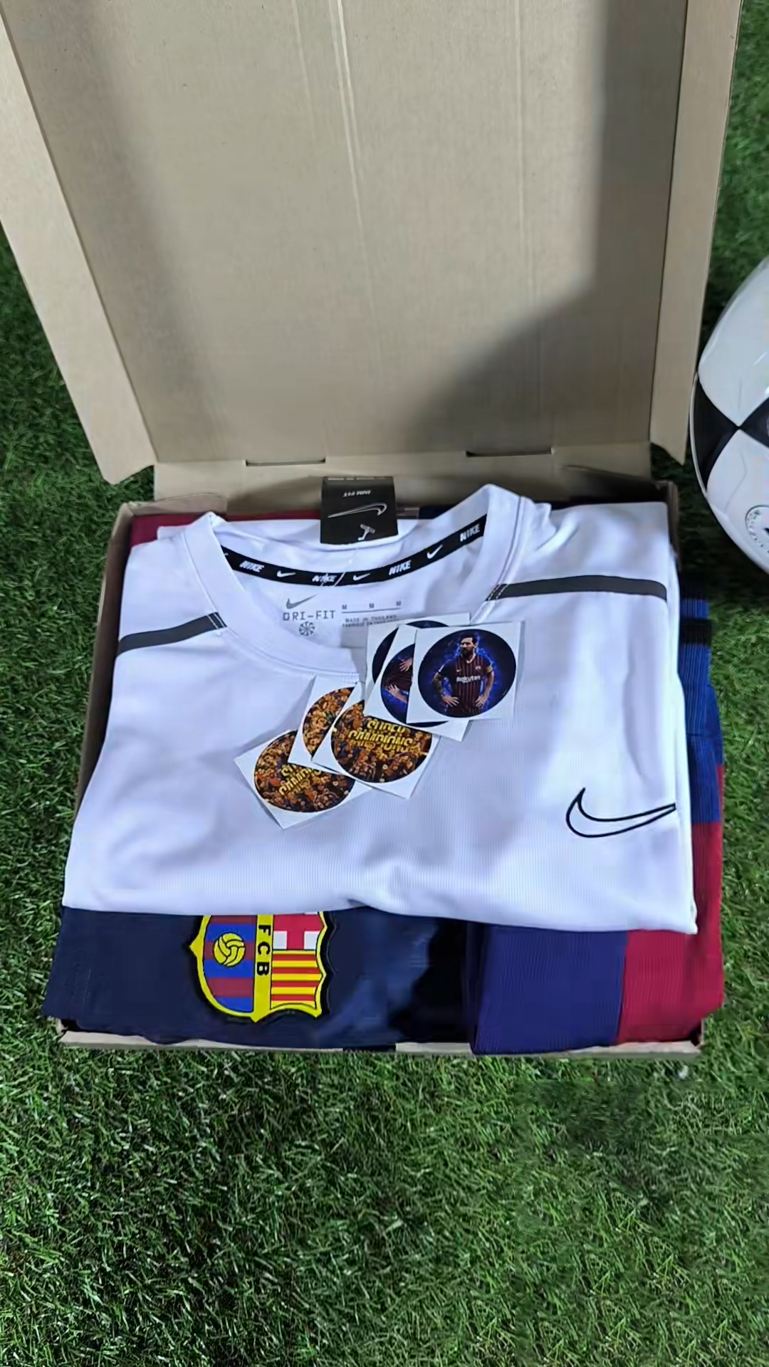  FC Barcelona Jersey T-Shirt Gift Box (5-Piece Set)
