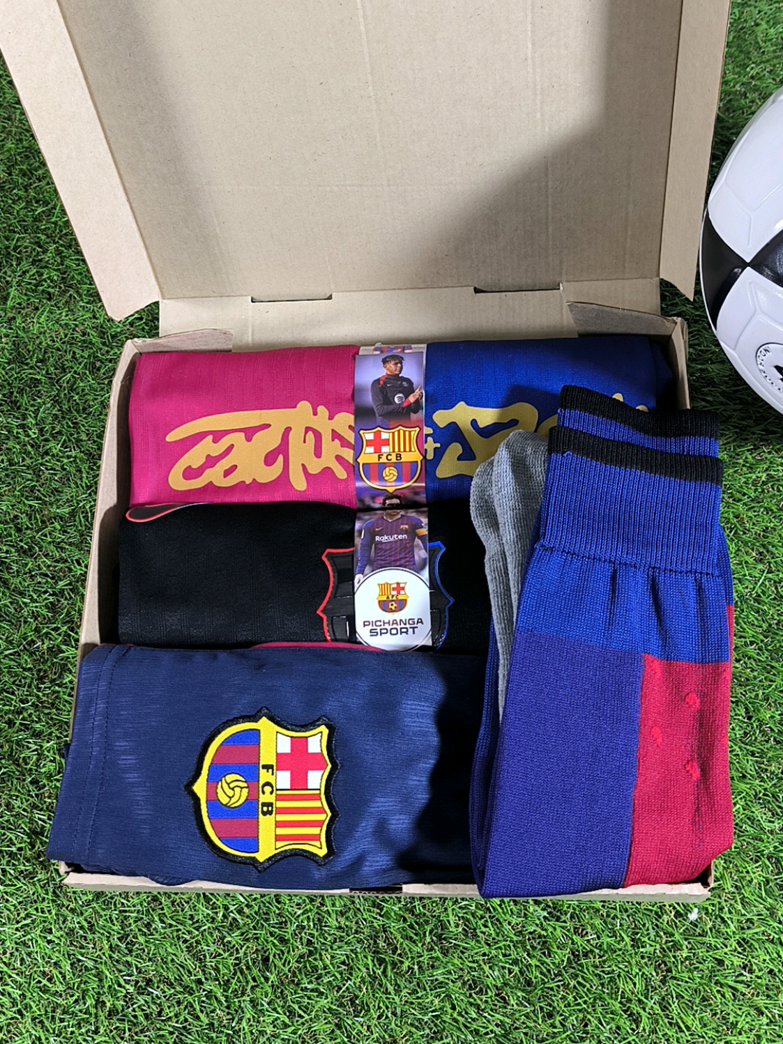 FC Barcelona Jersey T-Shirt Gift Box (5-Piece Set)