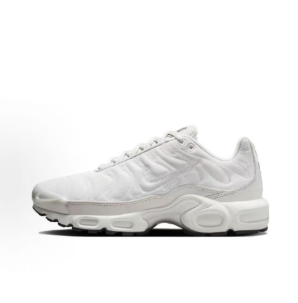 Limited Edition! Crystal Black Warrior TN Running Shoes