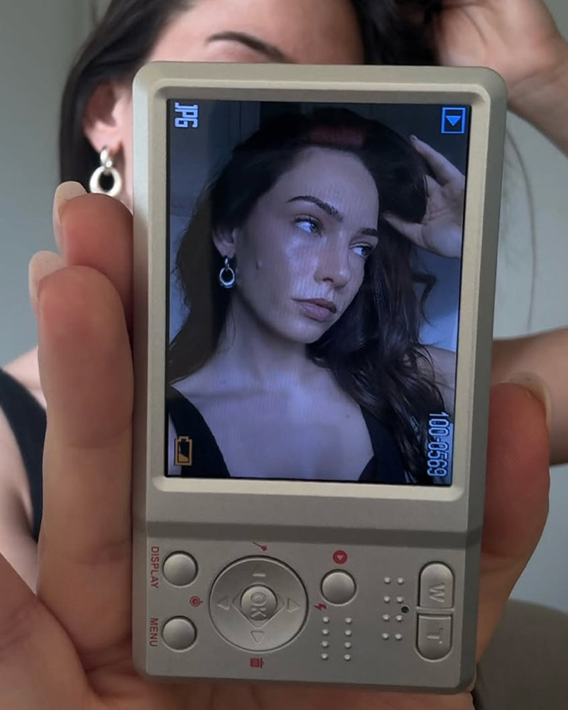 Digital Camera