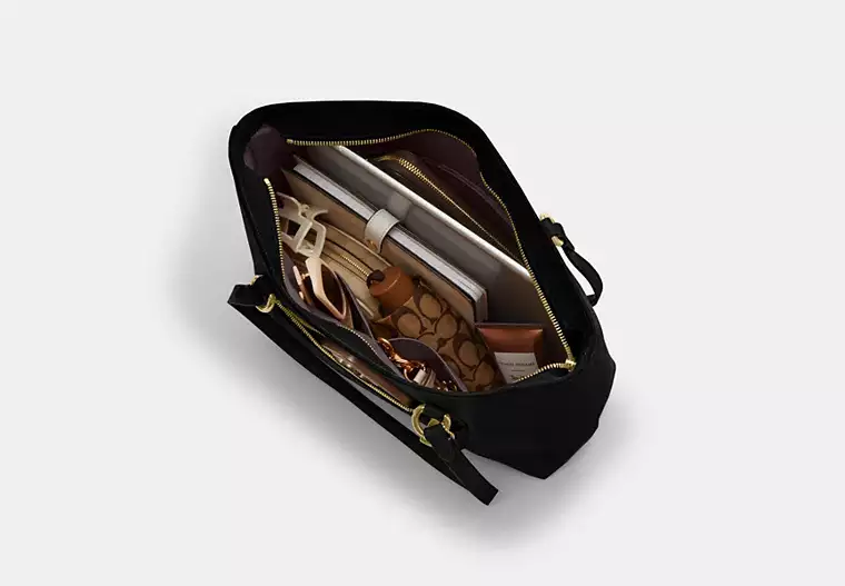Station Tote Bag In Signature Canvas