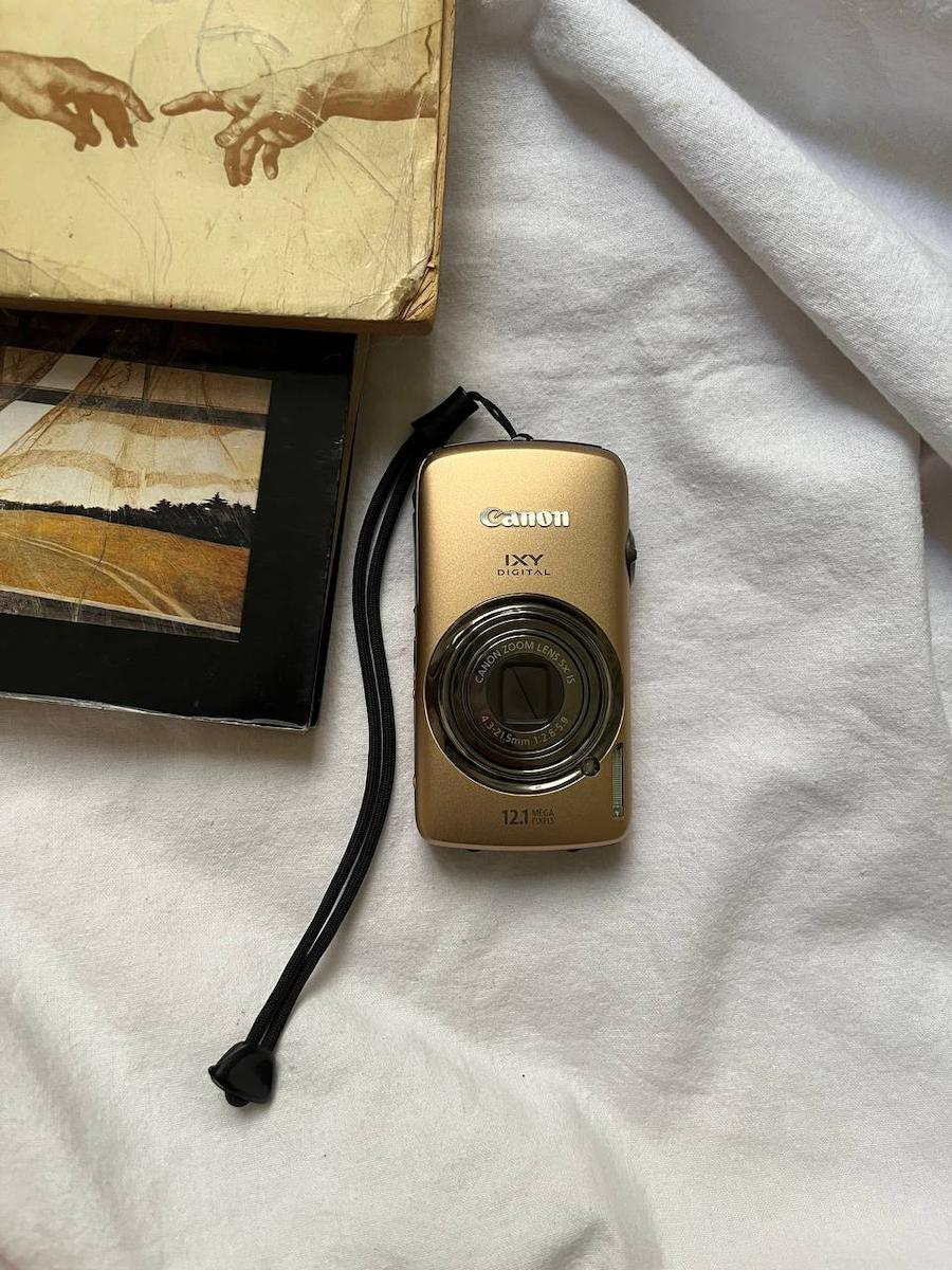 Canon IXY 930IS
