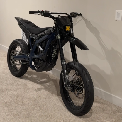 Custom Midnight Blue Surron Light Bee Supermoto | Yellow Headlight, Stealth Urban Build