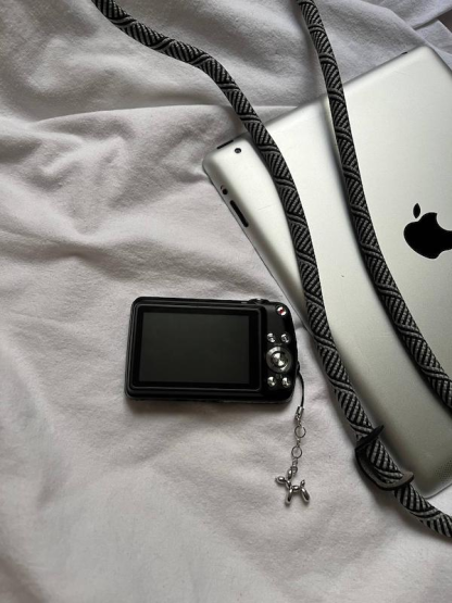 Casio Exilim EXZ2