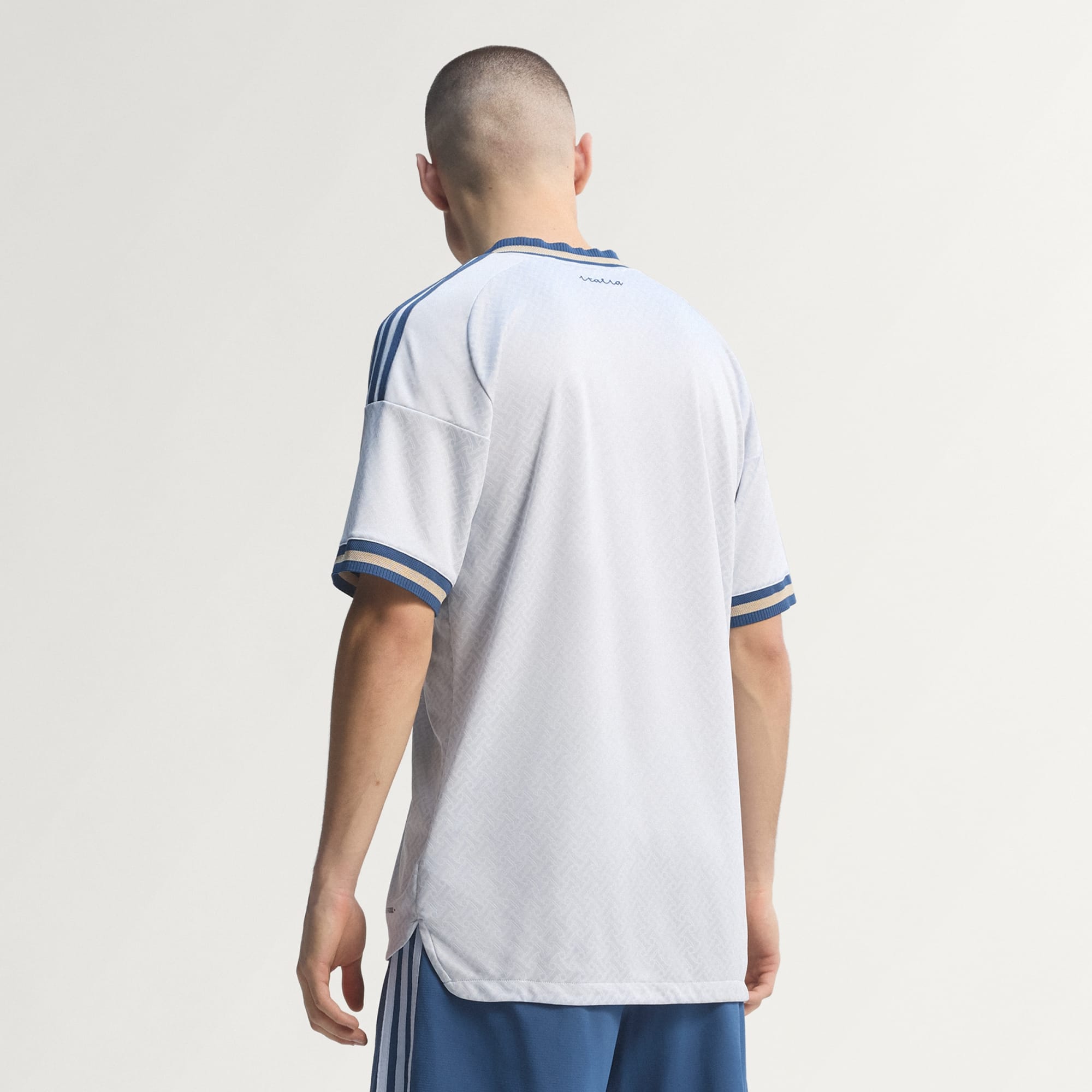 Italy 26 Away Authentic Jersey