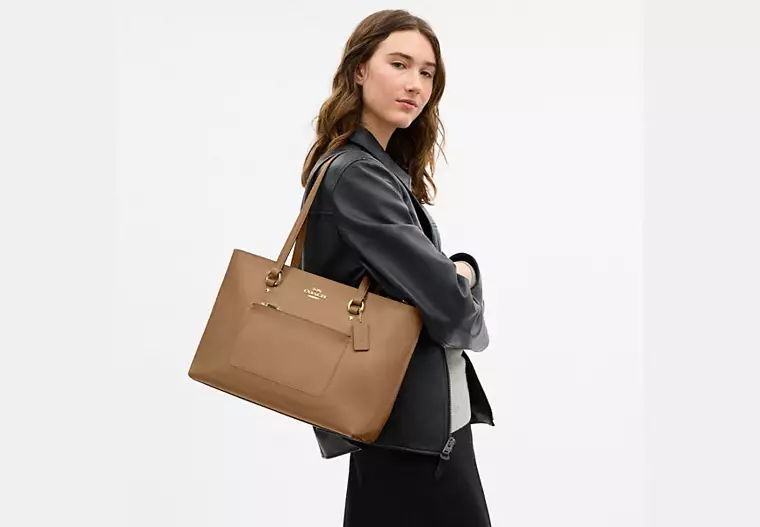 Station Tote Bag In Signature Canvas