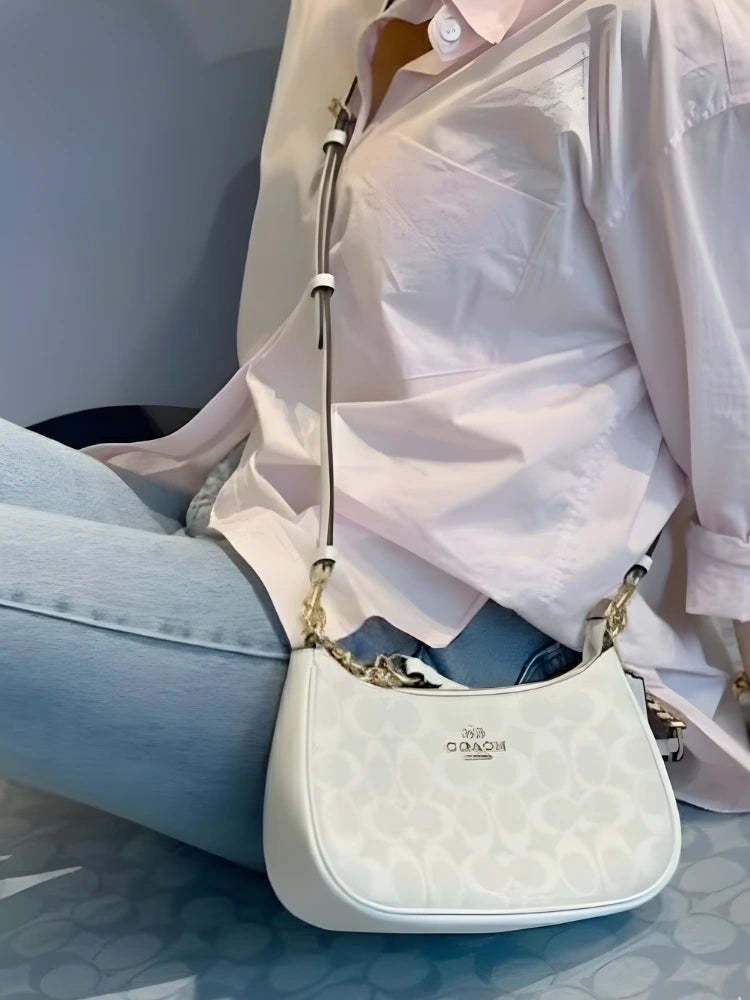 TERI SHOULDER BAG