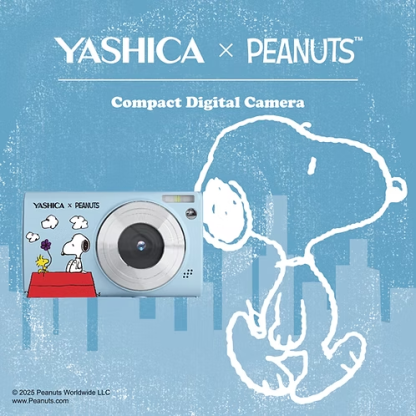 YASHICA x Peanuts Digital Camera (Blue Sky)