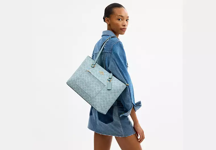 Station Tote Bag In Signature Canvas