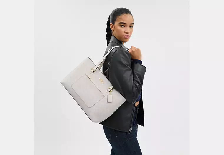 Station Tote Bag In Signature Canvas