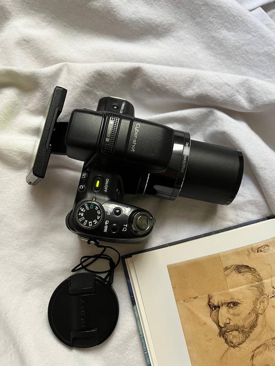 Sony Cybershot DSC-HX1