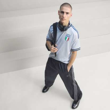 Italy 26 Away Authentic Jersey