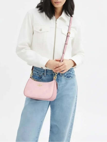 TERI SHOULDER BAG