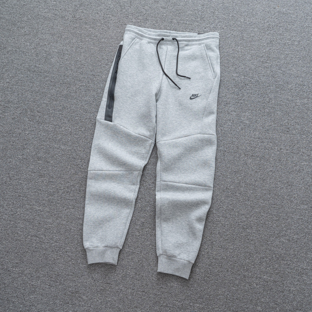 Conjunto  Tech Fleece Cinza
