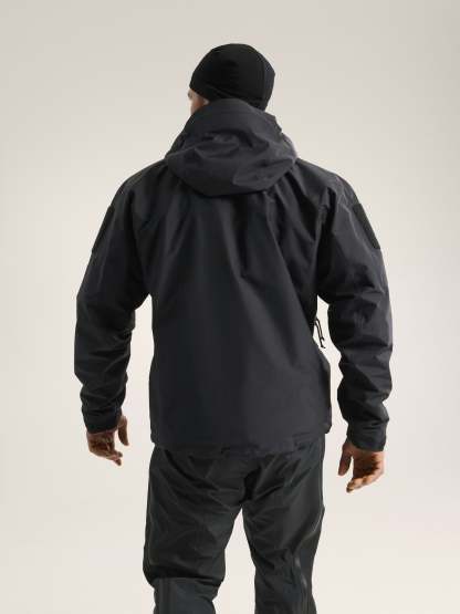 Arcteryx men's Leaf Alpha Jacket Gen 2.2 balck jacket