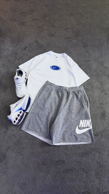 Trendy Color-Block Set