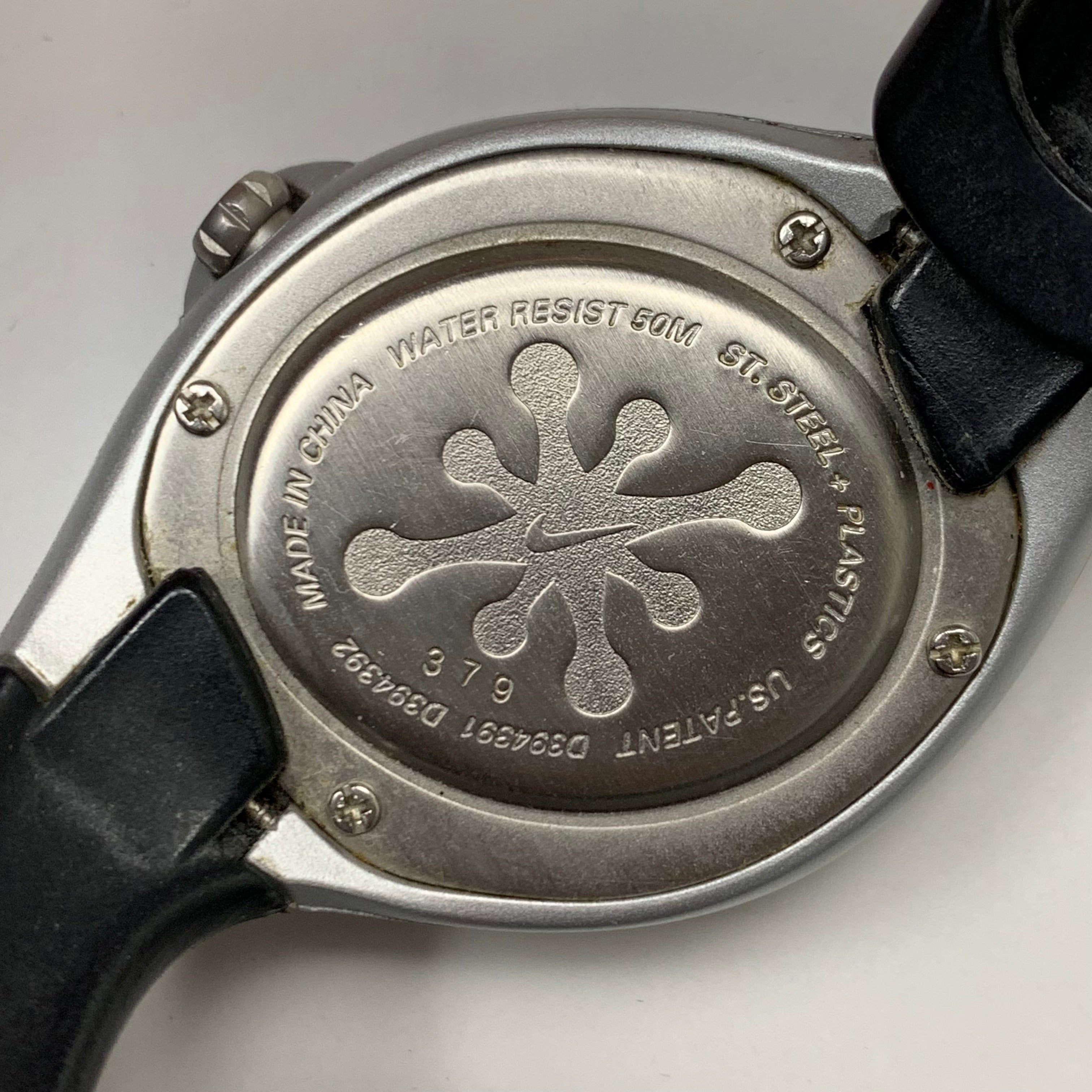  00s Triax graphic watch