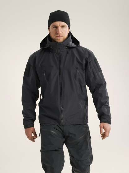 Arcteryx men's Leaf Alpha Jacket Gen 2.2 balck jacket
