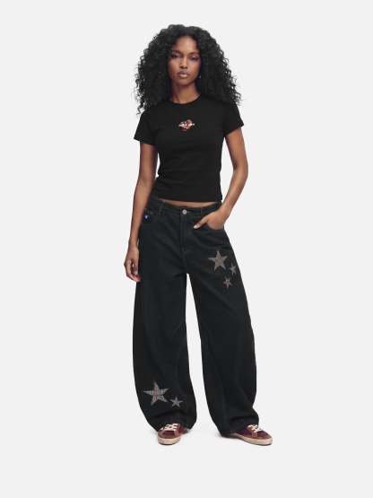 Aelfric Eden Chain Heart Graphic Tee-Limited Sale