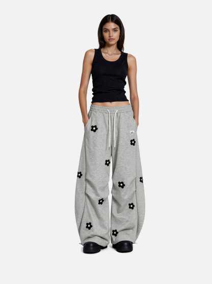 Aelfric Eden Floral Embroidery Baggy Barrel Sweatpants-Limited Sale
