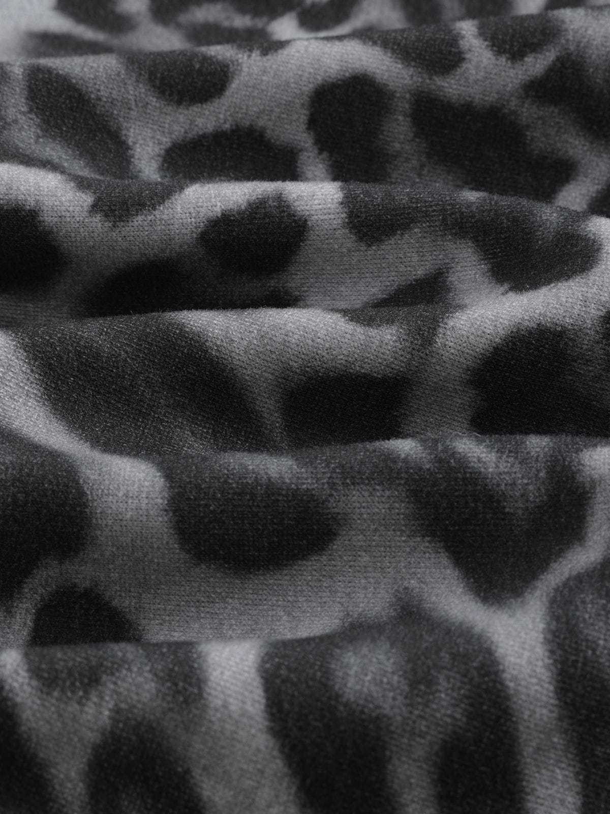 Aelfric Eden Leopard Graffiti Boxy Zip Up Hoodie-Limited Sale