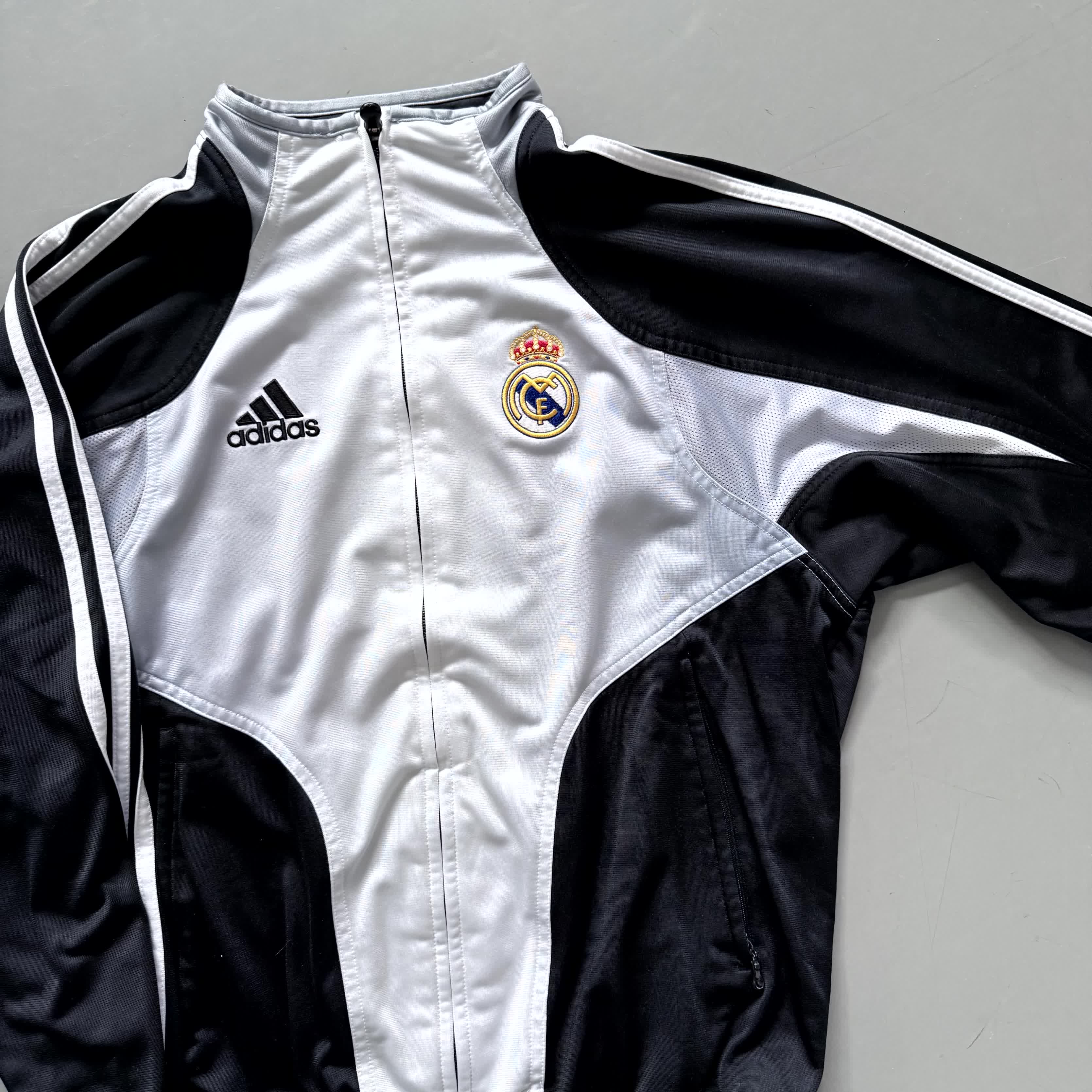 Adidas x Real Madrid Vintage Tracksuit 2008/09 |