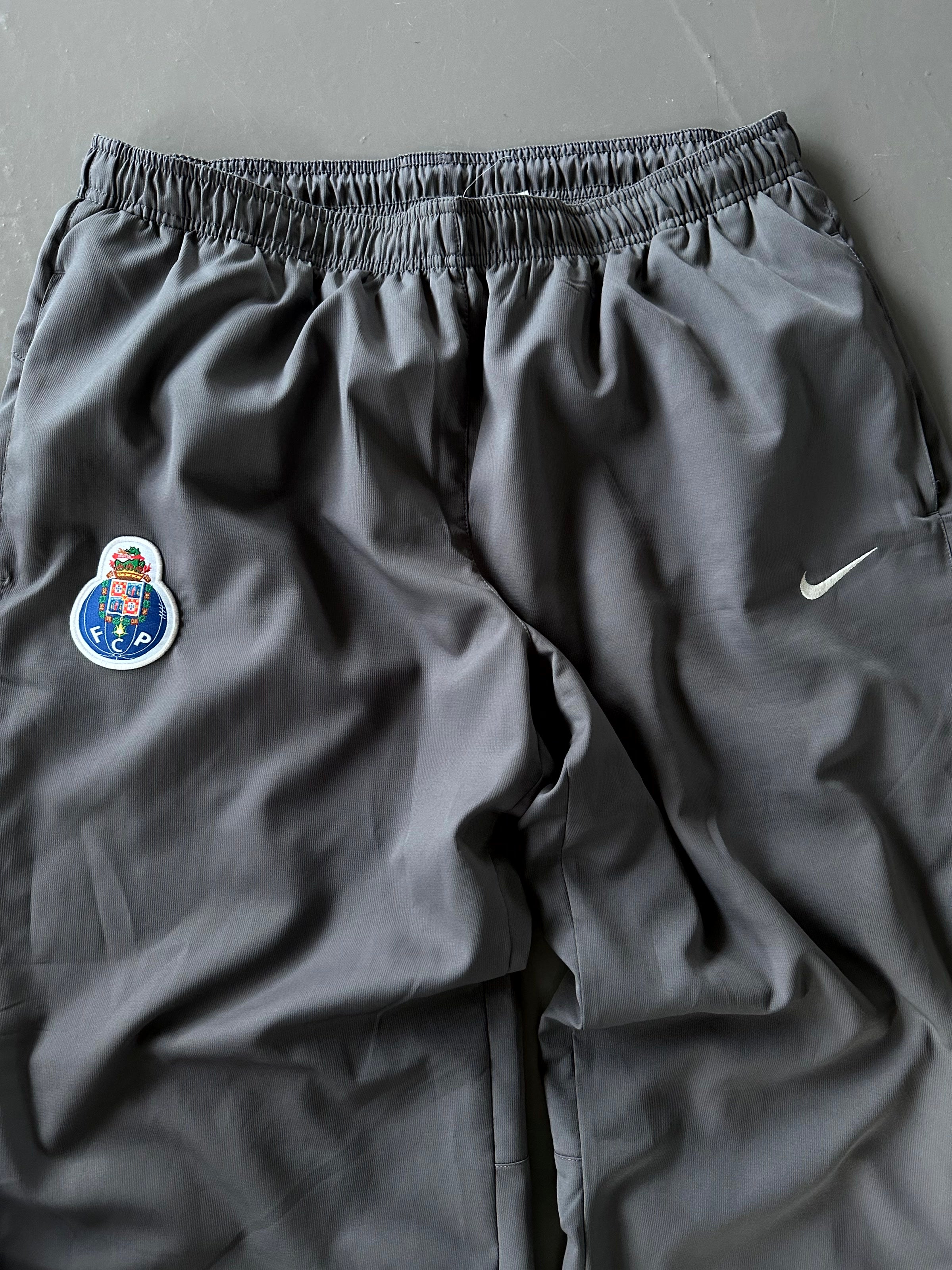 Nike FC Porto Tracksuit *RARE* 2004/05 |