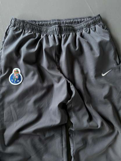 Nike FC Porto Tracksuit *RARE* 2004/05 |
