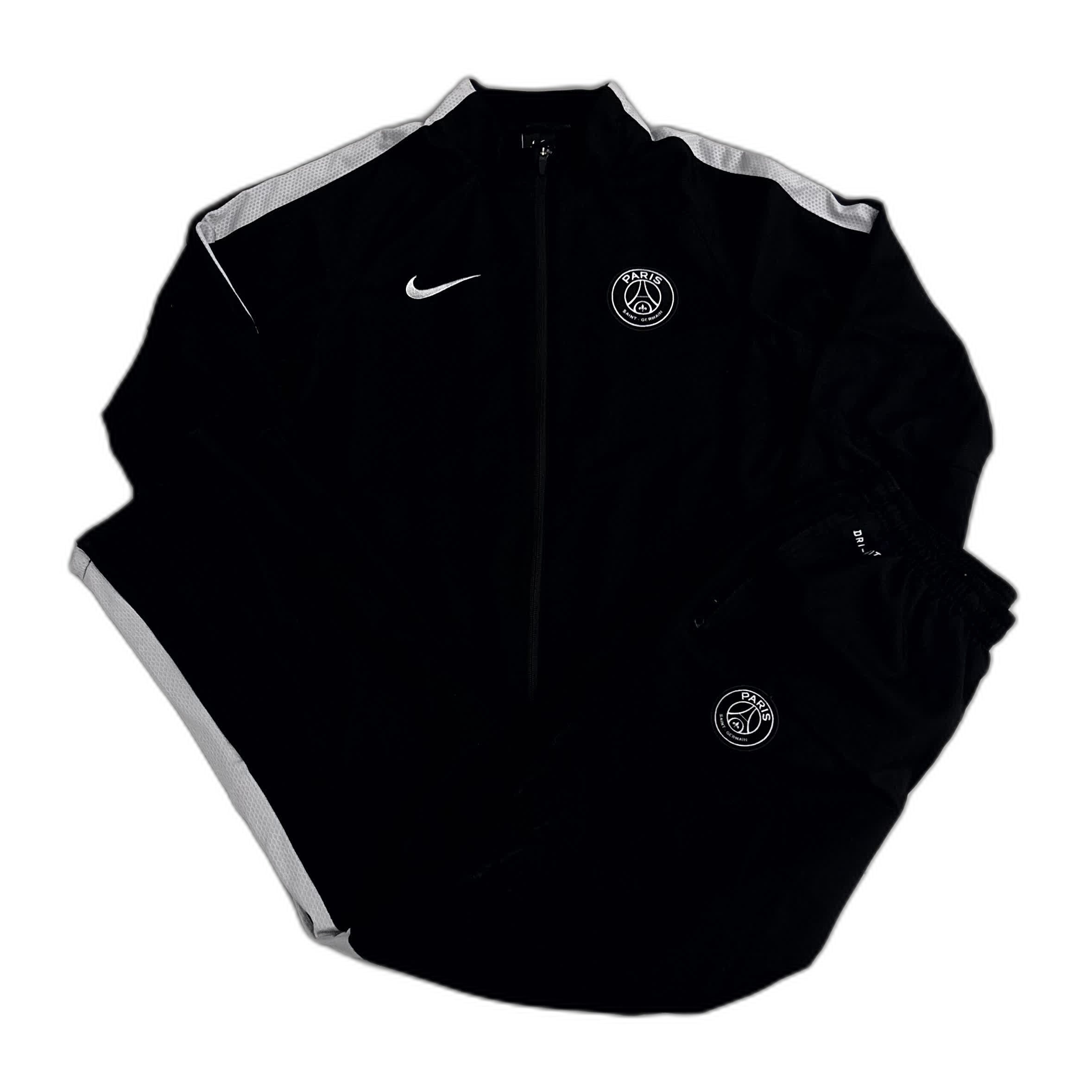 Nike x PSG Vintage Tracksuit 2018/19 |