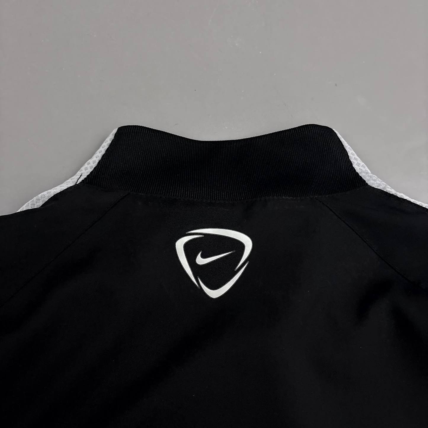 Nike x PSG Vintage Tracksuit 2018/19 |