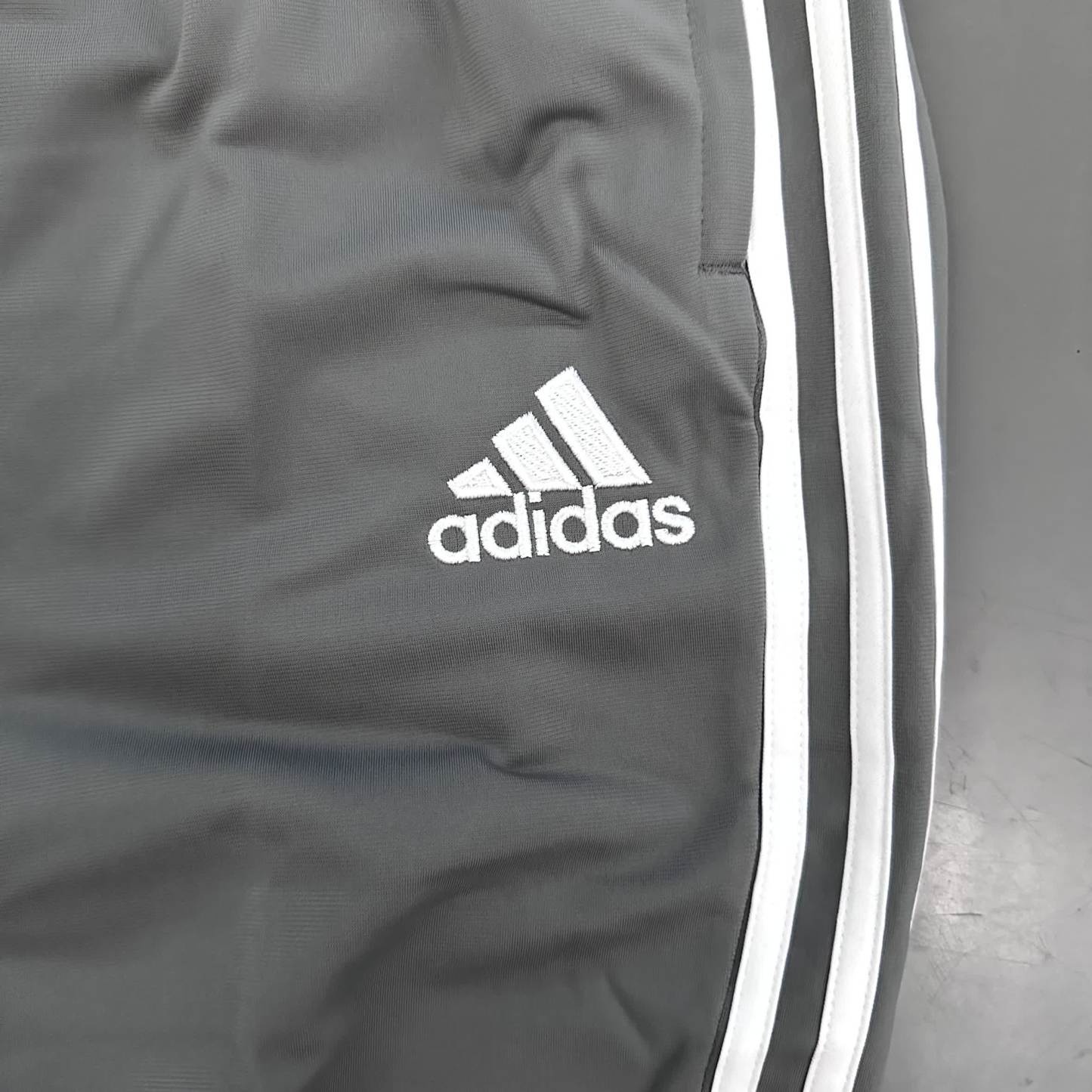 Adidas x AC Mailand Vintage Tracksuit 2011/12 NEU |