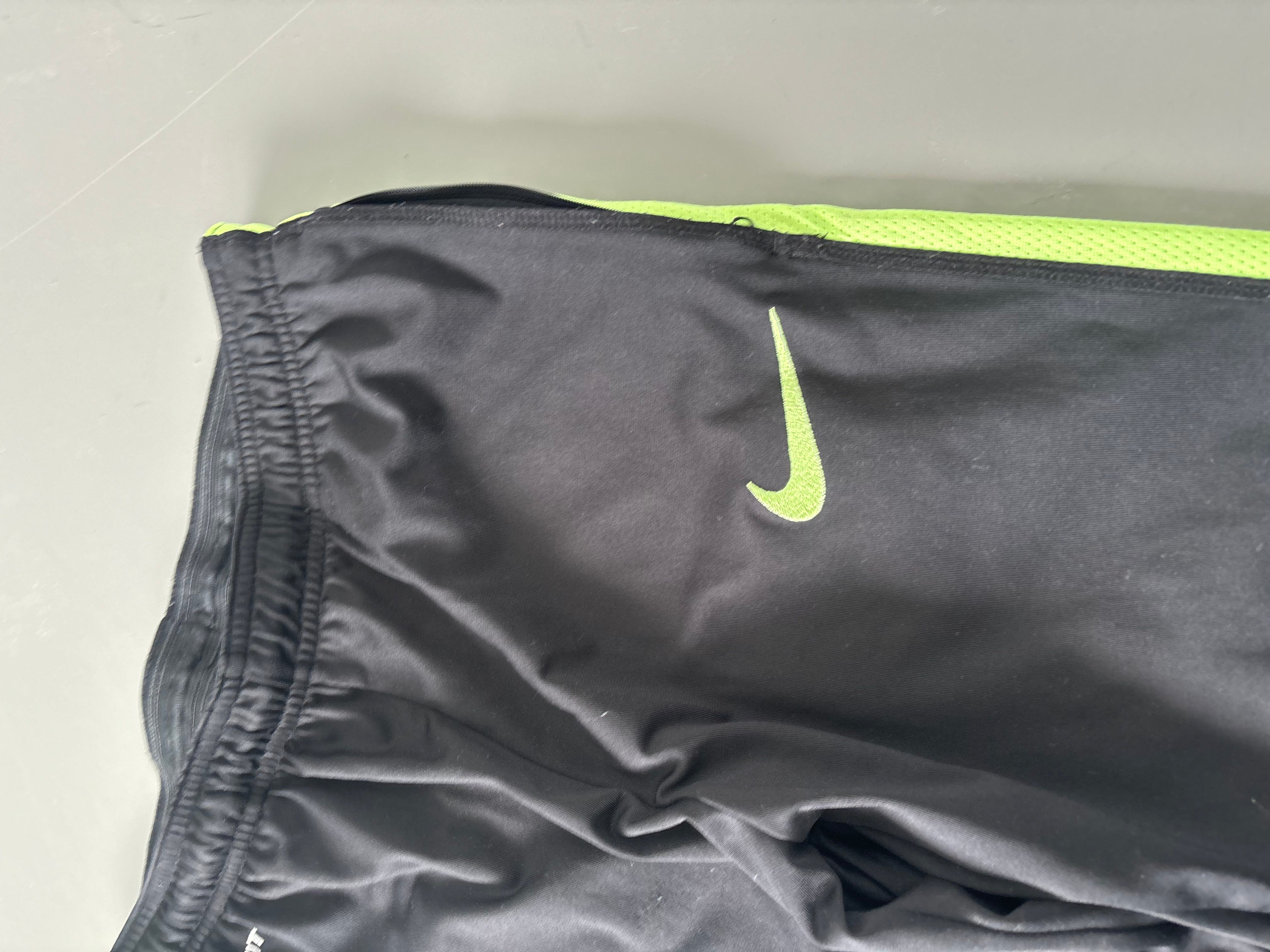 Nike x Manchester City Tracksuit 2016/17 |