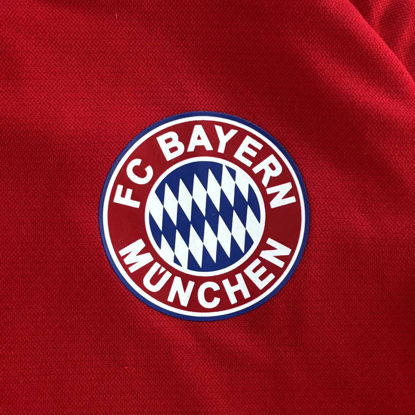 Adidas x FC Bayern Vintage Trikot Set 2010/11 |