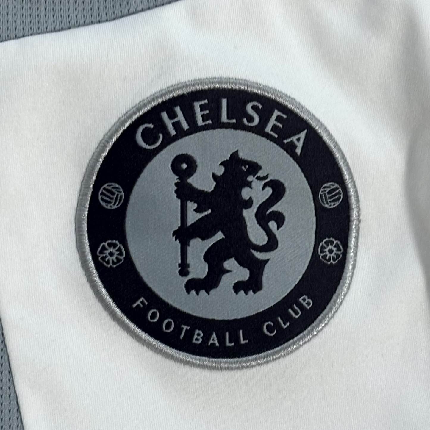 Adidas x Chelsea CL Vintage *Premium* Set 2008/09 |