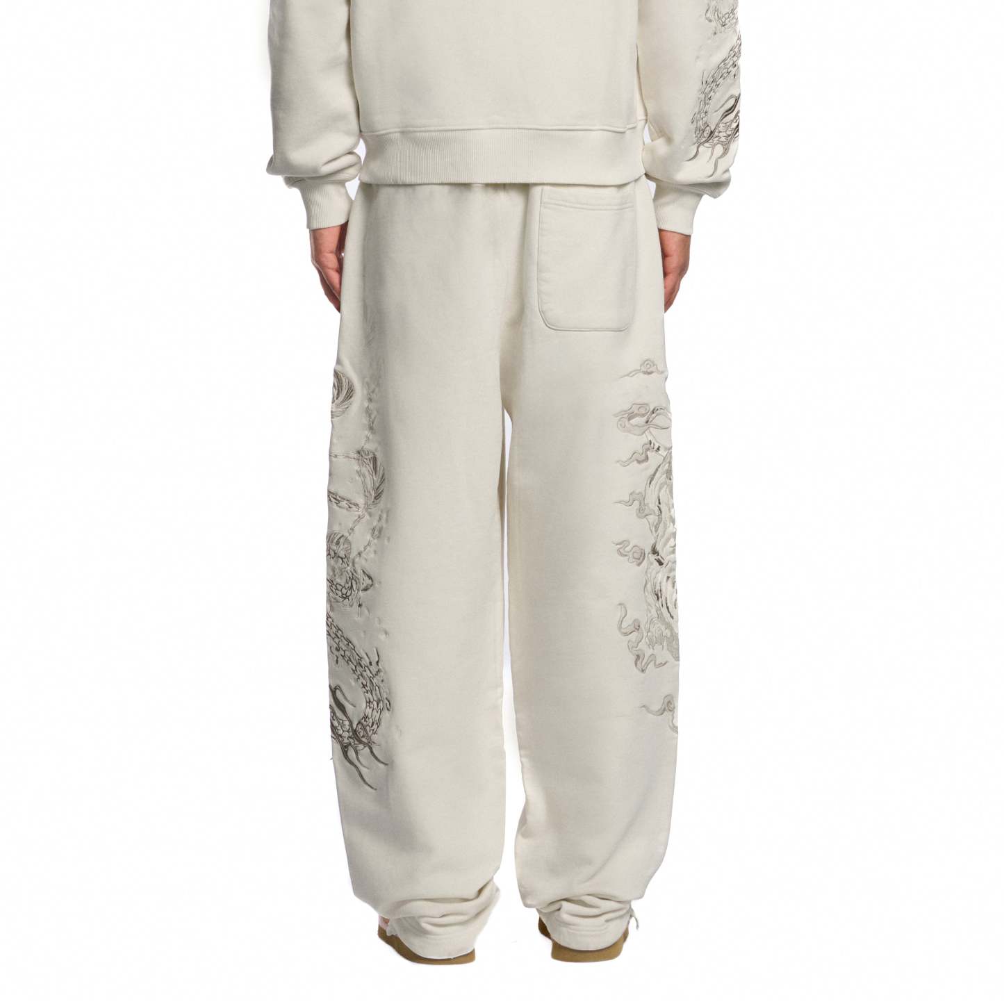 "yakuza v3" Sweatpants off white
