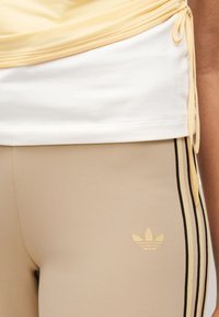 adidas OriginalsSTRAIGHT PANTS - Jogginghose