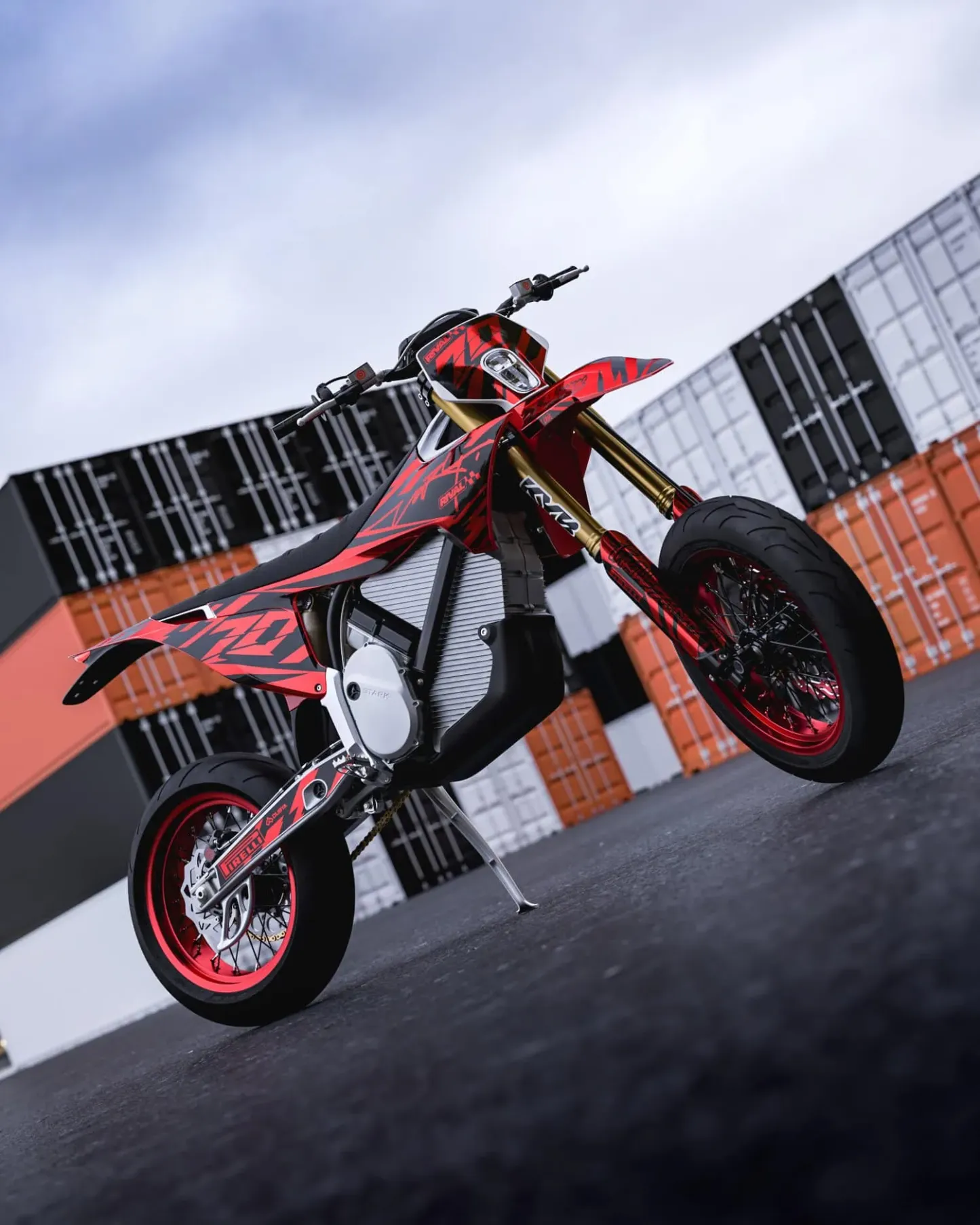 Early Bird Discount Electric Motocross BikeReady for Any Terrain STARK VARG 100% Electric,100% Savage