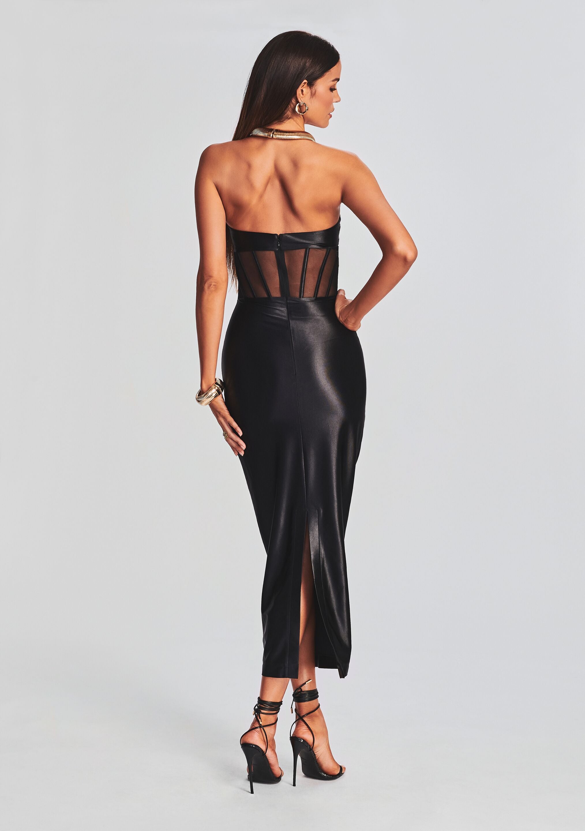 Baila Dress-Cup Shy