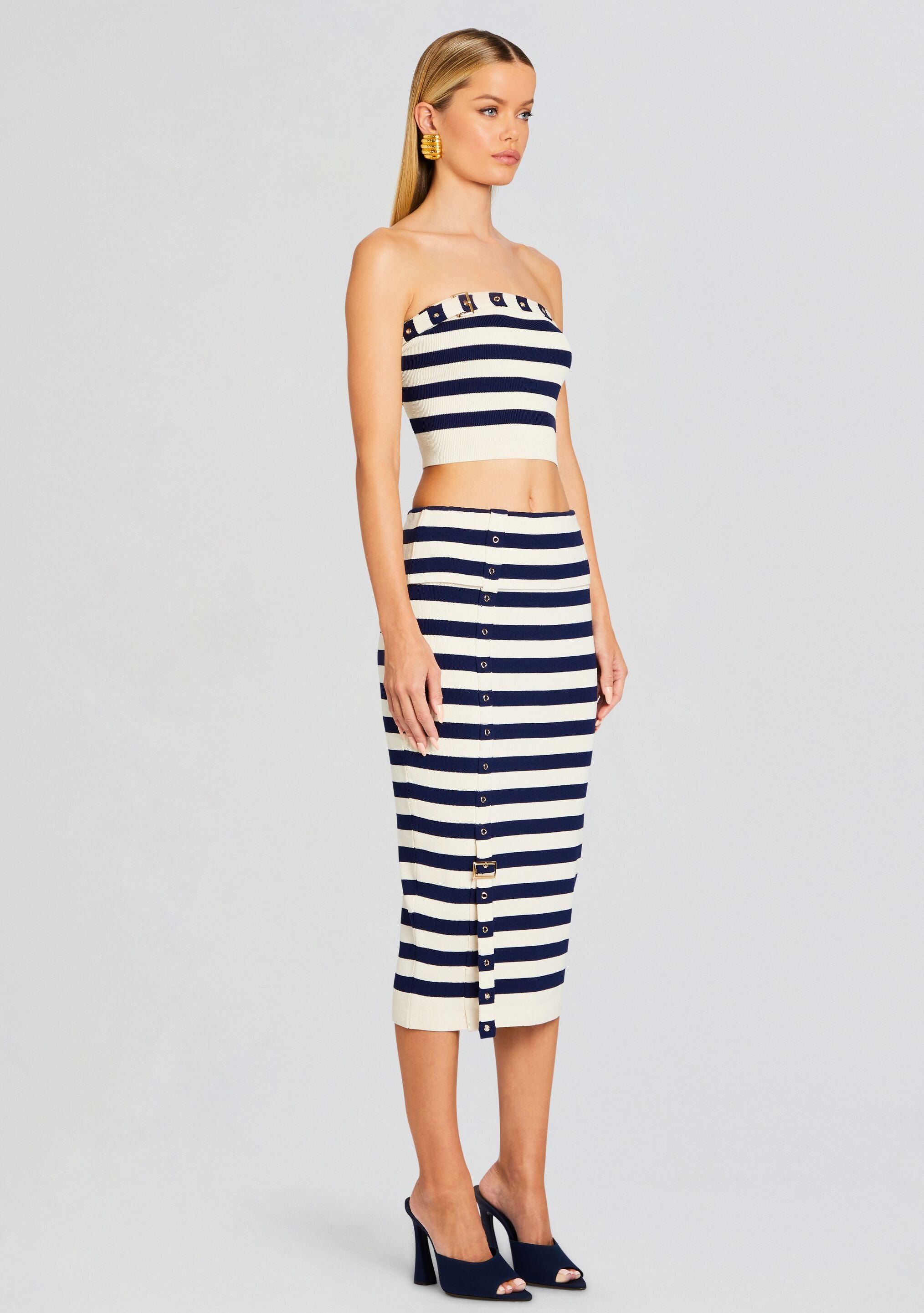 Cleat Knit Skirt-Cup Shy